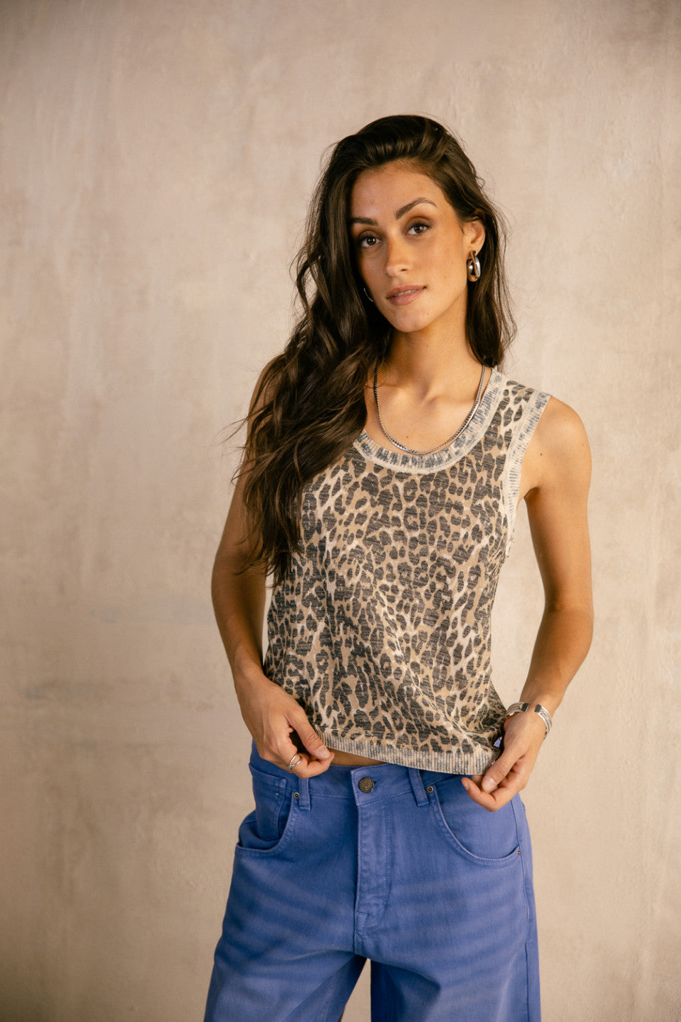 TOP DULCIA LEO