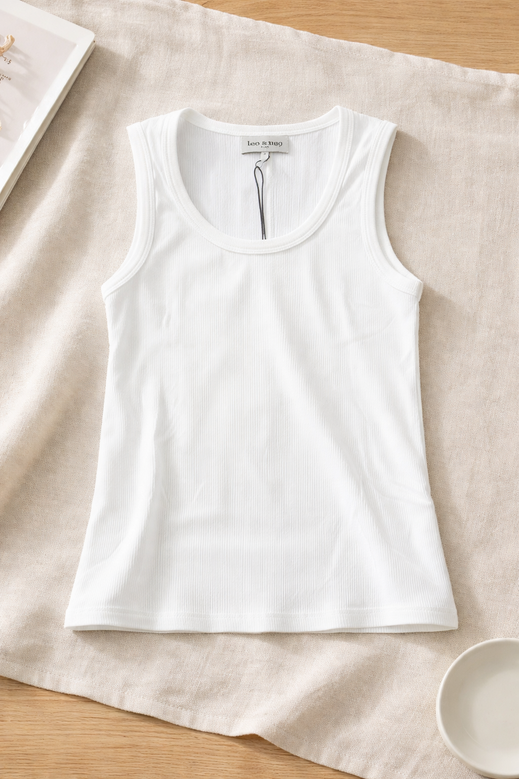 TOP CHAYA WHITE