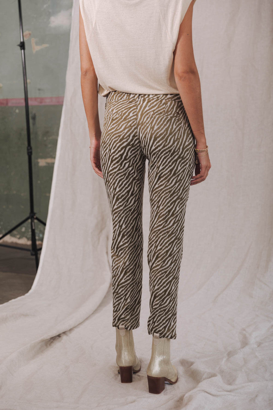 PANT CLAUDIA SAVUTI