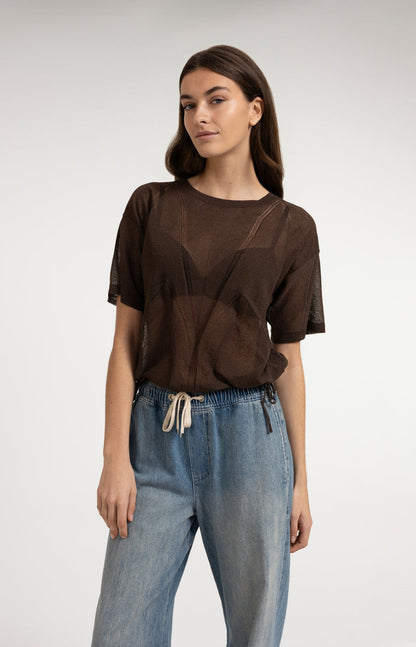 TOP LIVYA BROWN