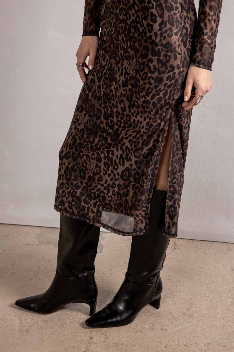 ROBE RASSANY LEO